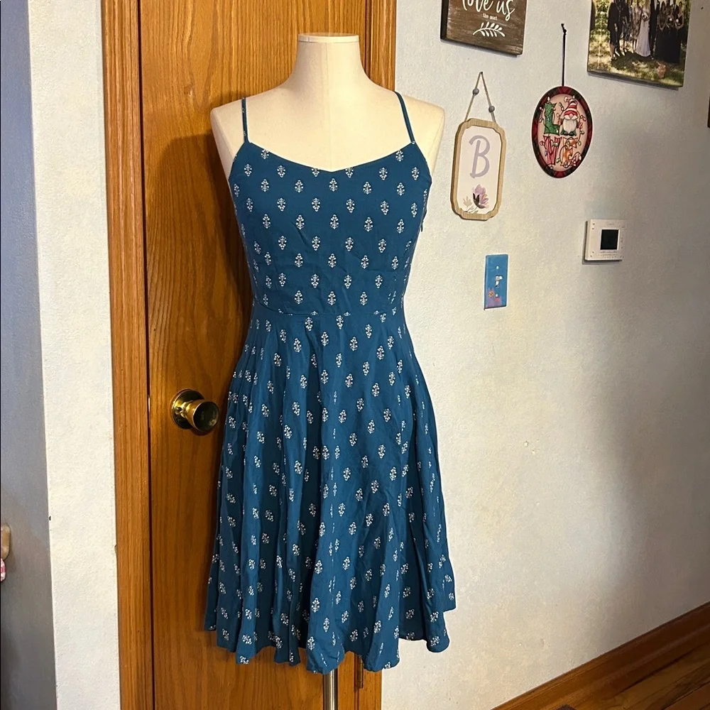 Old Navy Blue Sundress - Size Medium - Picture 1 of 8